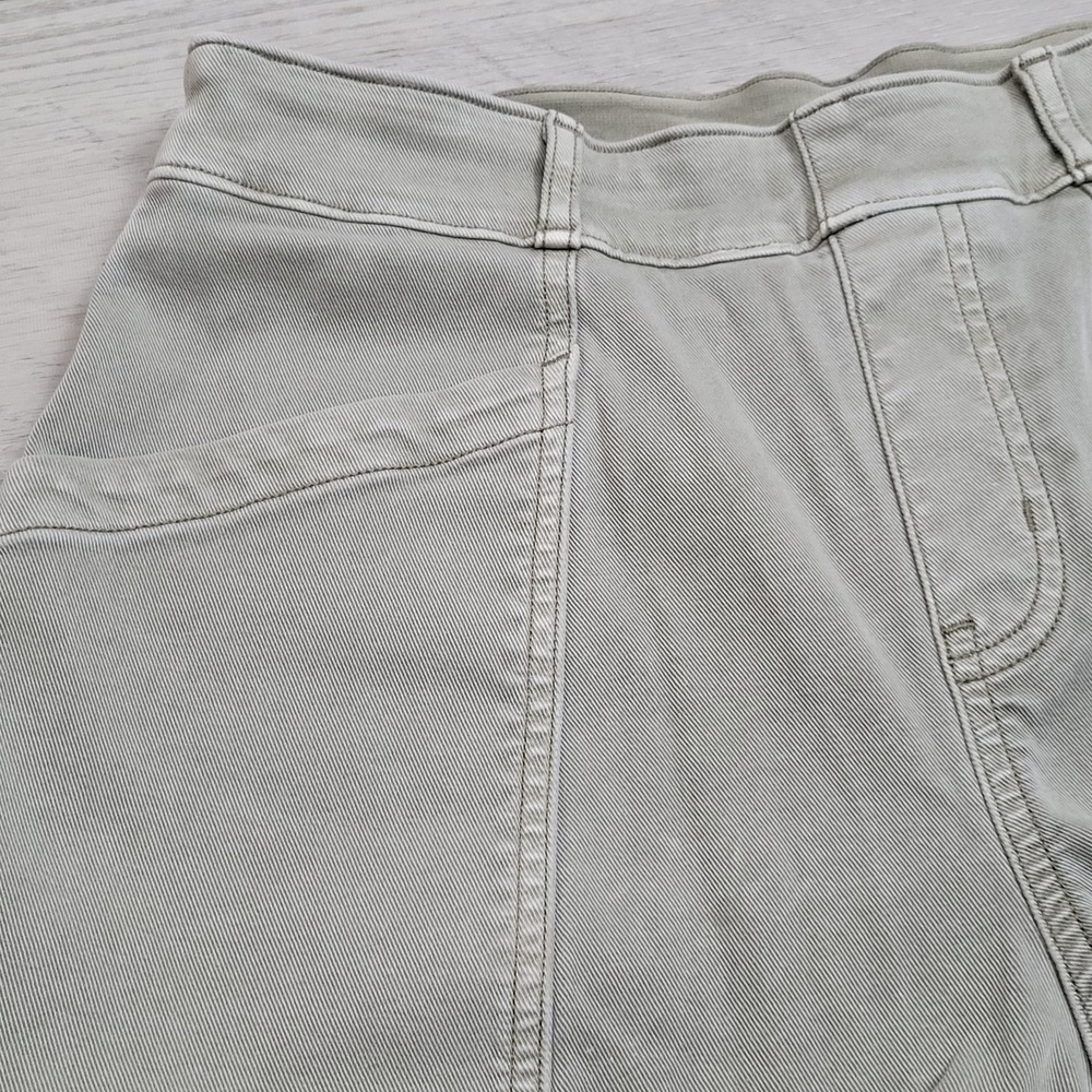 Spanx Pants Womens M Pale Sage Structured Twill Shaping High Rise Stretch Ankle - Picture 7 of 16